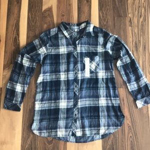 Flannel, long sleeve shirt